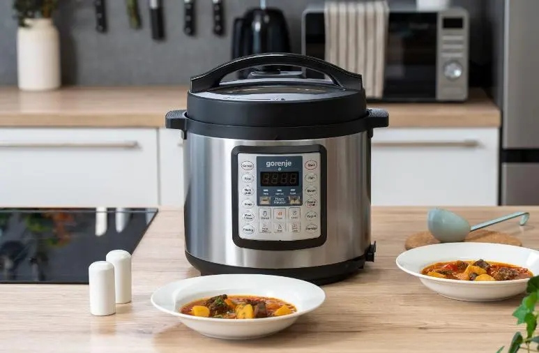 Gorenje MC6MBK Multicooker wielofunkcyjny 5,7l 1000W 15 programów Inox - obrazek 4
