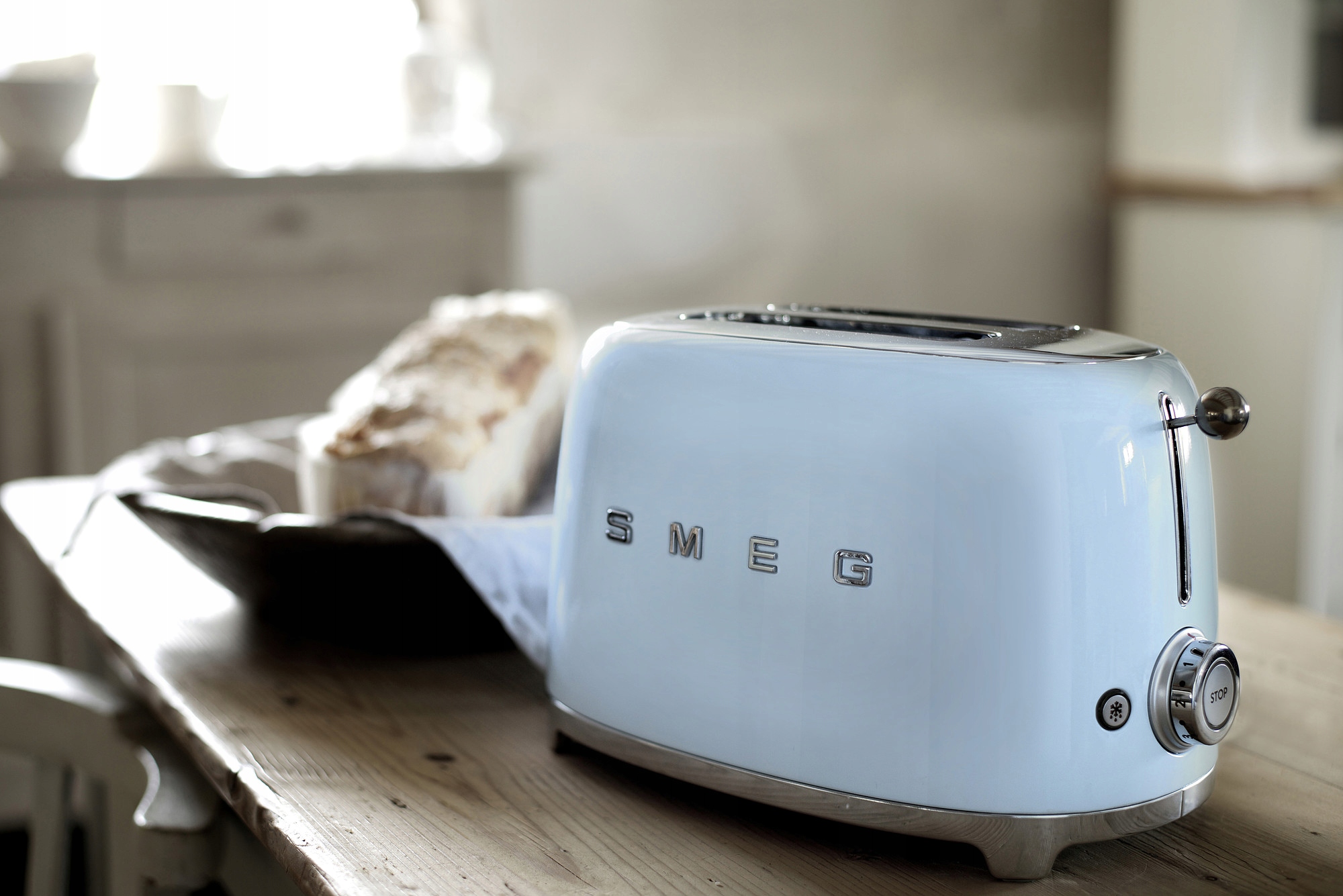 Toster na 2 kromki Smeg TSF01CREU Ecru 950 W Kremowy Opiekacz - obrazek 6